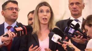 Replica dură a Dianei Buzoianu în Parlament: „Dacă țipați, nu vă crește bărbăția”