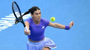Sorana Cîrstea, în turul trei la Miami Open după o victorie spectaculoasă în fața Lindei Noskova