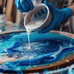 Cum colorezi rășina epoxidică pentru efecte spectaculoase