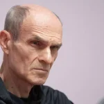 Cristian Tudor Popescu, reacție dură în scandalul vaccinurilor: „Cine plătește? Ajung la închisoare?”