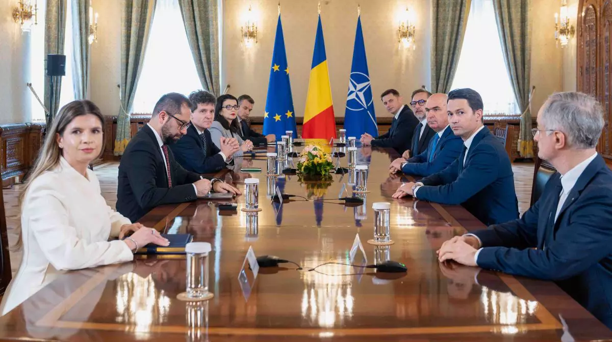 Nicușor Dan i-a chemat pe liderii partidelor la Cotroceni. Miza: Legea salarizării și 770 de milioane de euro din PNRR