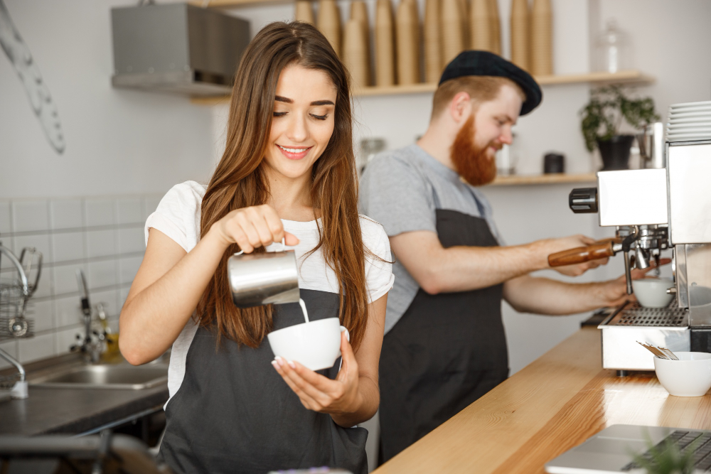 Cafea boabe pentru restaurante și cafenele: cum alegi un sortiment care mulțumește clienți diferiți
